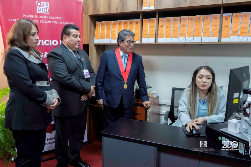 Presidente de la Corte de Áncash puso en marcha el Sistema de Embargo Electrónico Bancario 