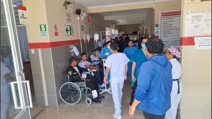 Más de 40 alumnos de la Escuela PNP se intoxicaron tras consumir desayuno en aparente mal estado