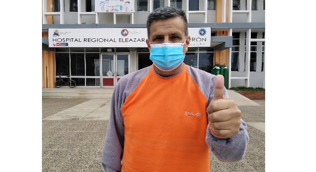 Policía ganó la batalla al virus tras 62 días en UCI del Hospital Regional de Nuevo Chimbote