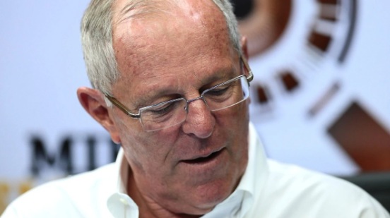 Defensa de PPK evalúa denunciar a premier Arana por "intromisión" en impedimento de salida del país