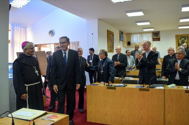 Visita del presidente Vizcarra a Asamblea del Episcopado reafirma cooperación entre la Iglesia y el Estado