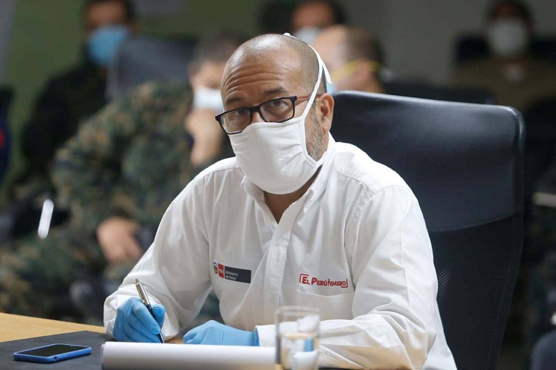 Presidente ratifica confianza a ministro de Salud