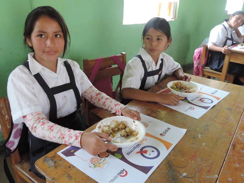 Recuay: Qali Warma supervisa servicio alimentario en el sector Rinconada