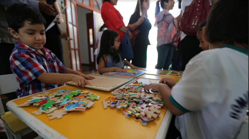 Recomiendan comprar productos con registro sanitario para evitar enfermedades en los niños