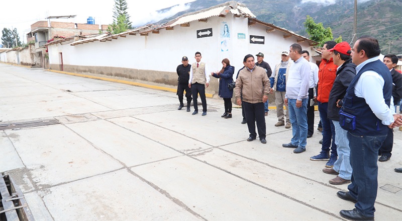 Transfieren más de S/ 1,000 millones para continuar obras de reconstrucción