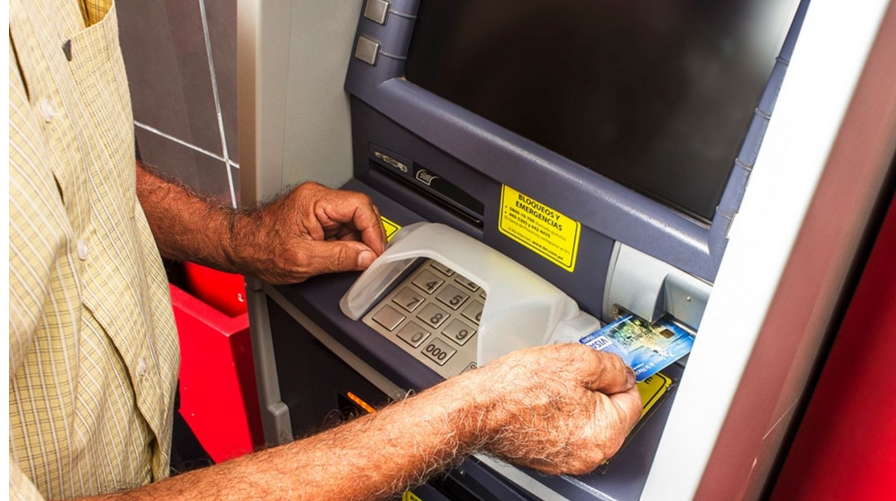 Alertan a pensionistas estar atentos ante posibles estafas en Fiestas Patrias