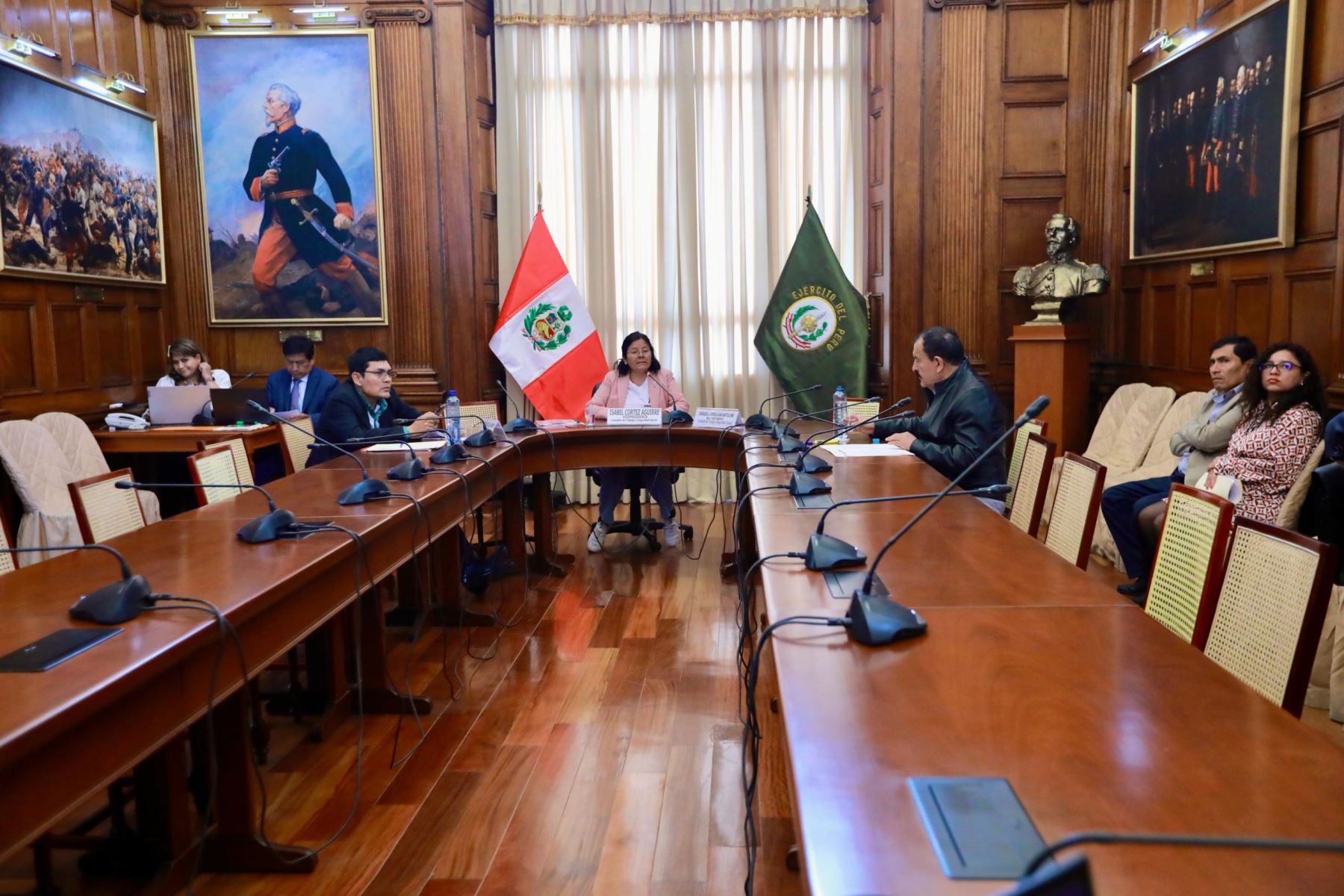 Plantean el retiro de 5 UIT de la ONP en Comisión de Trabajo y Seguridad Social