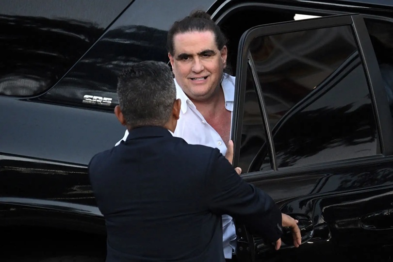 Presidenta interina de Venezuela destituye a ministro acusado de ser testaferro de Maduro