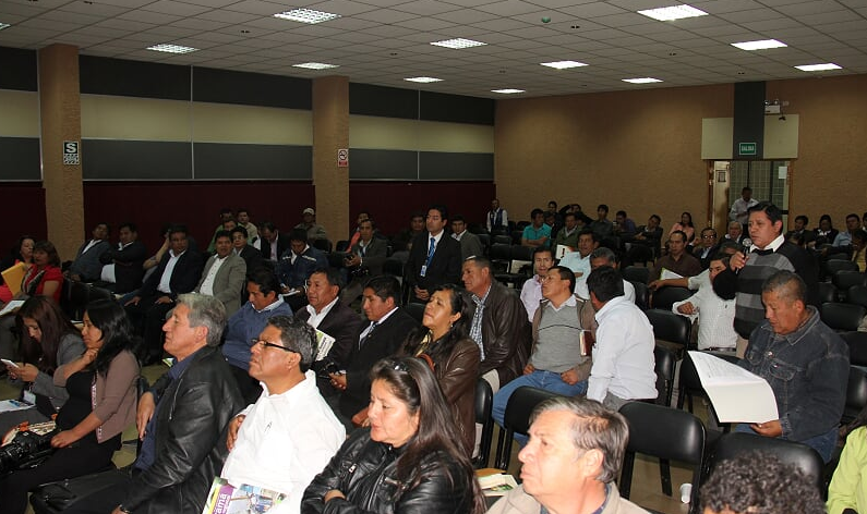 Áncash: reconstruir hospitales La Caleta y Víctor Ramos y reactivación de Chinecas piden alcaldes