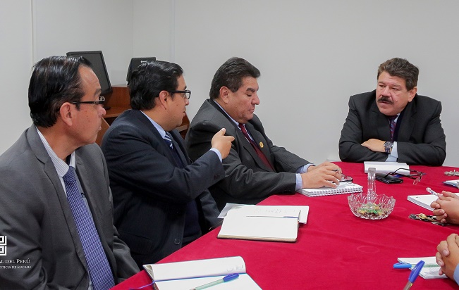 Funcionarios y presidente evalúan avances de la gestión en la Corte de Áncash