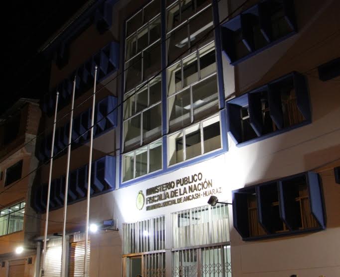  Condenan a sujeto a 12 años por robo agravado contra joven