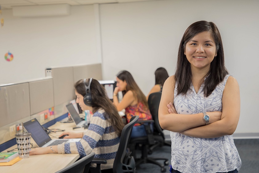 Egresada  de “Beca 18” trabaja en una de las corporaciones más importantes del mundo