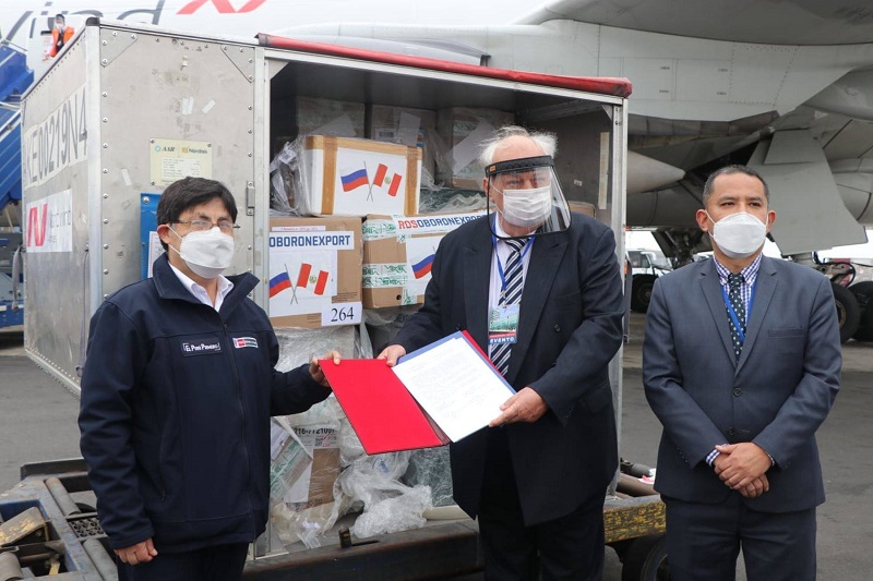 Rusia donó al Perú 50,000 pruebas moleculares para detección de covid-19