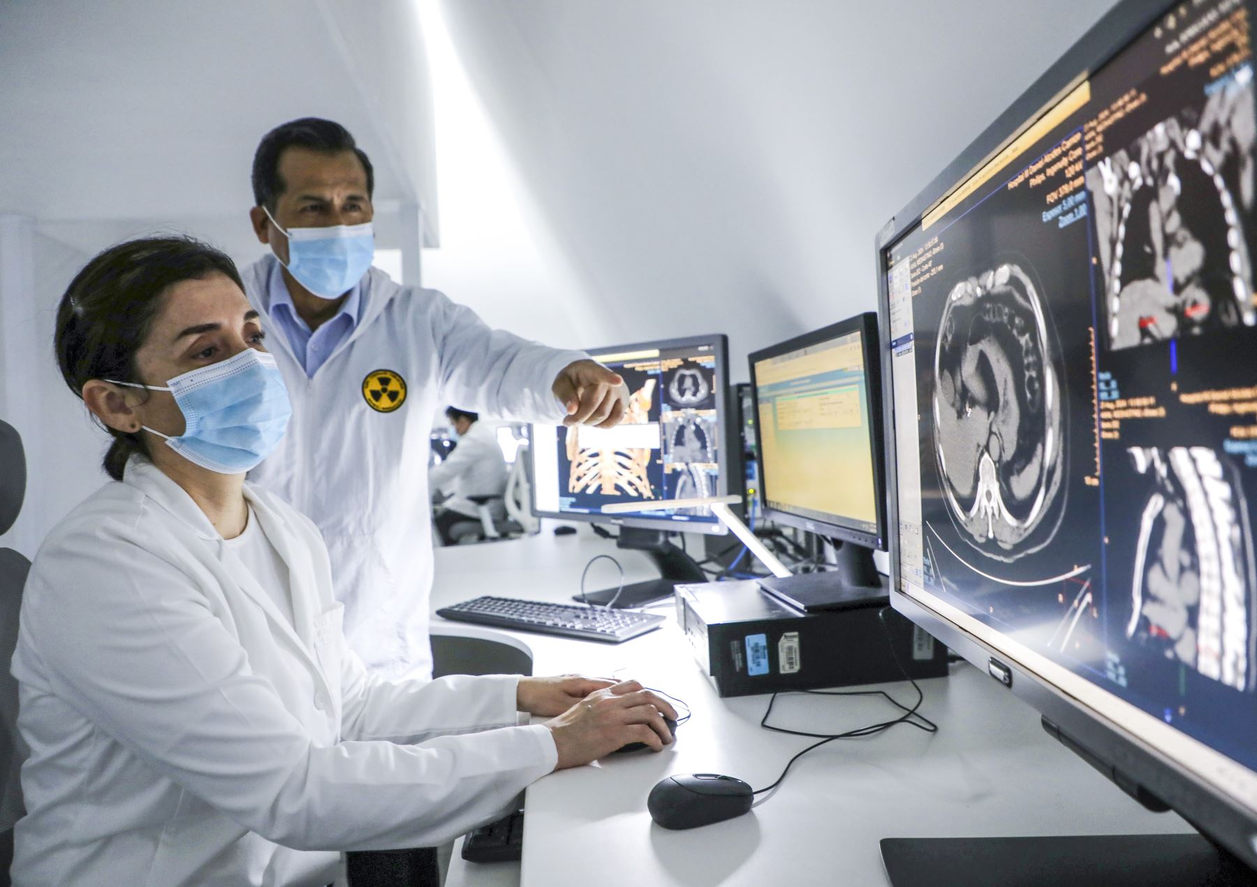 EsSalud destina más de S/ 21 millones para modernizar equipamiento de hospitales de siete regiones