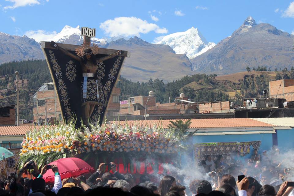 Imagen del Señor de la Soledad salió en procesión luego de diez años