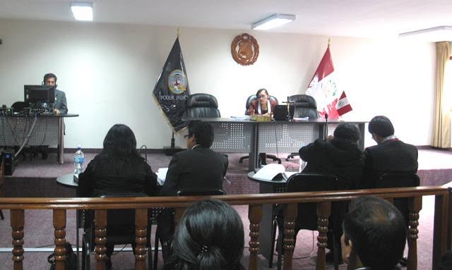 Huaraz: nueve meses de prisión preventiva para acusados de robo de celulares