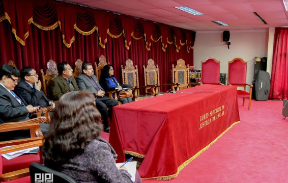 Presidente de Corte de Áncash sesionó con miembros de la Comisión Regional Anticorrupción
