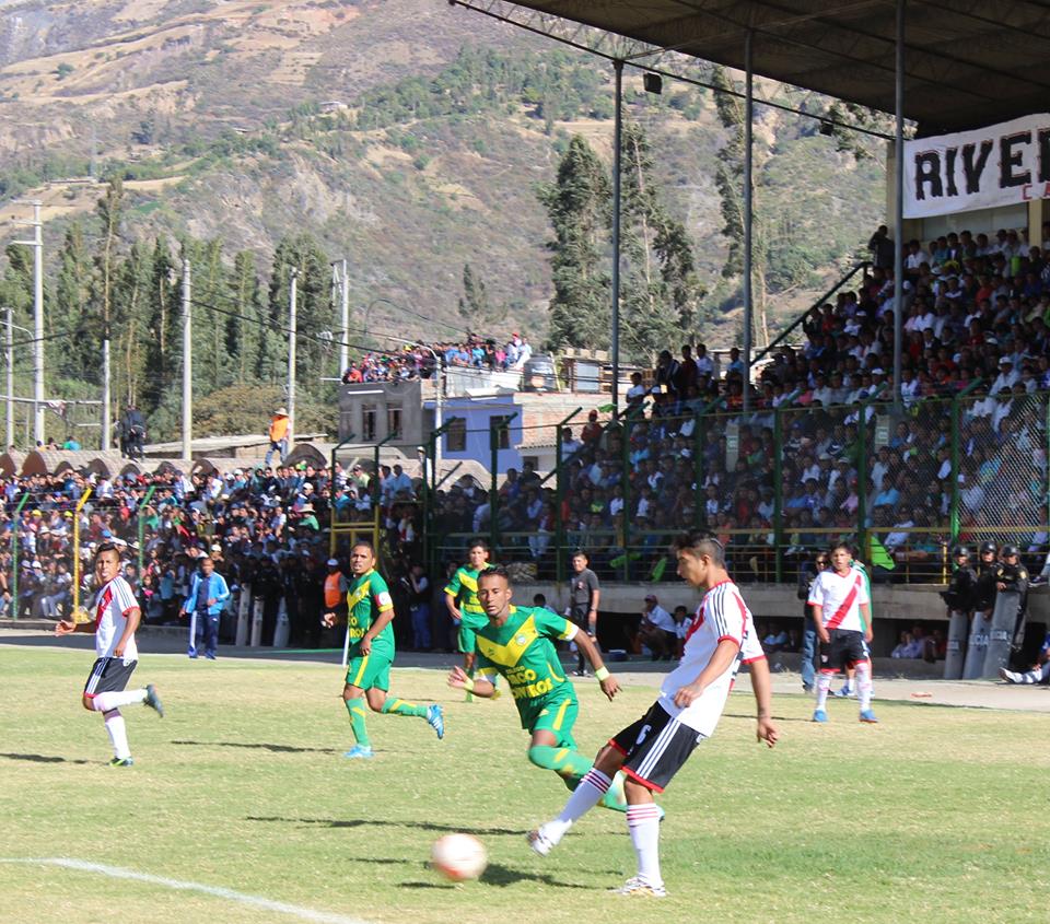 Luis Huerta y Cristofer Castillo tentados por el Sport Ancash y Delusa de Casma
