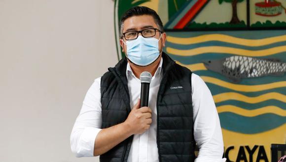 Ministro de Transportes permaneció seis horas en la Fiscalía para declarar por investigación 