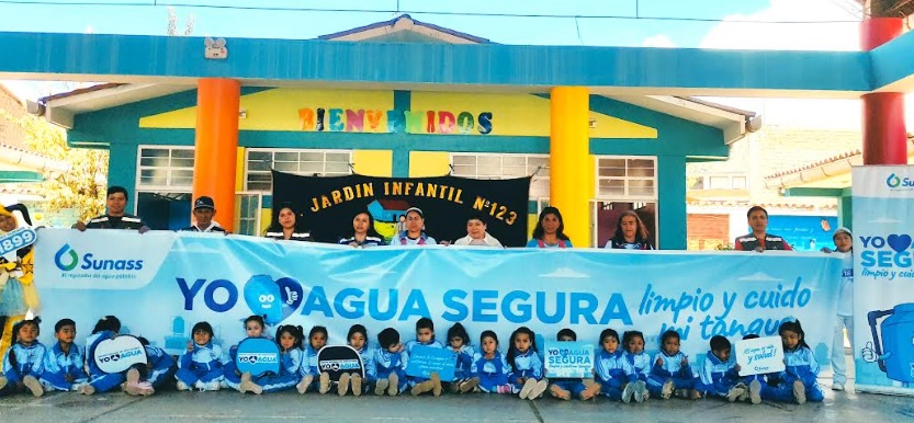 Huaraz: Sunass promueve limpieza y desinfección de tanques y cisternas en escuelas y domicilios