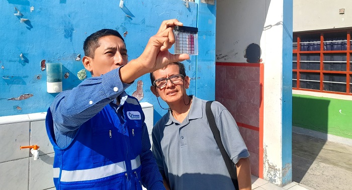 Áncash: Sunass mide niveles del cloro residual en el agua potable de colegios