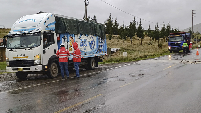 Áncash: Sutran intervino a 90 vehículos de personas y carga en la Longitudinal de la Sierra Norte y otras vías principales