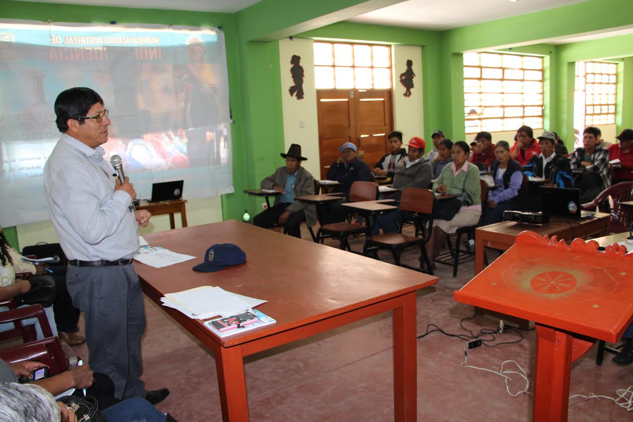  Alcalde Eloy Alzamora participó en talleres del Presupuesto Participativo