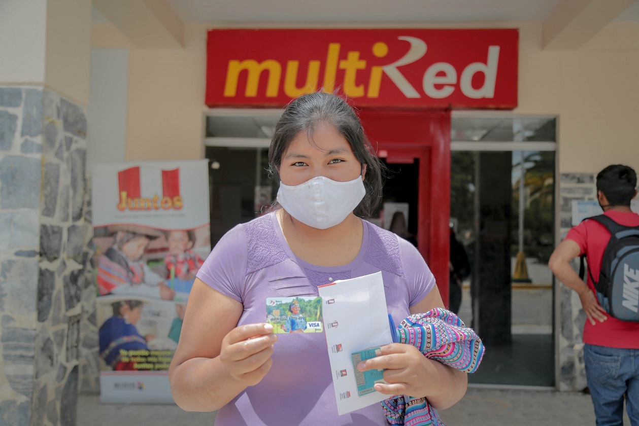 Programa Juntos realizó campaña de tarjetización en Carhuaz