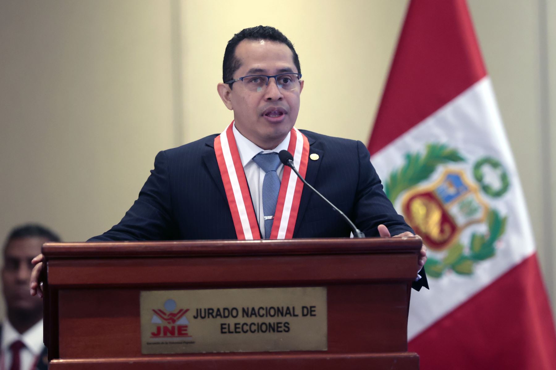 Presidente del JNE renovó compromiso del organismo para garantizar derechos de los ciudadanos