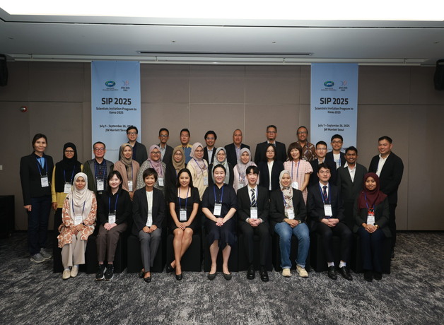 Docente de la UCV vive experiencia científica y cultural en Corea del Sur