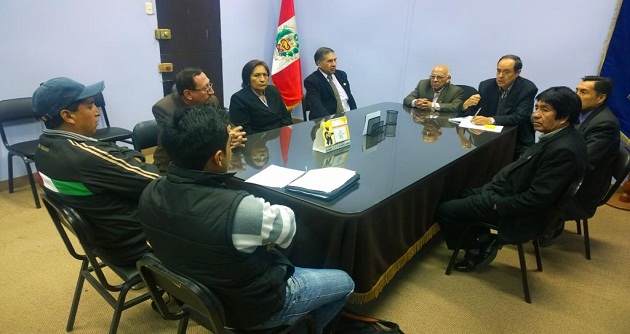 Autoridades de la UNASAM garantizan el desarrollo de la olimpiada universitaria 2015