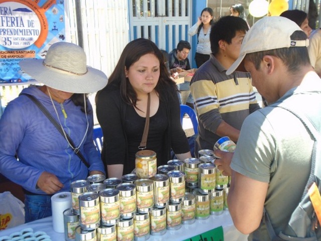 Proyectos innovadores presenta Unasam en I Feria de Emprendimiento