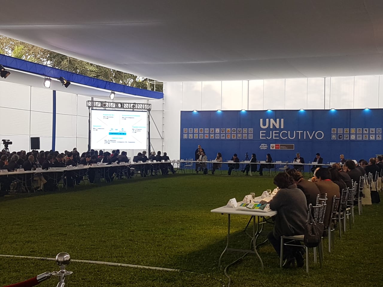 Directivos de la UNS participaron en el “UNI Ejecutivo” en Lima