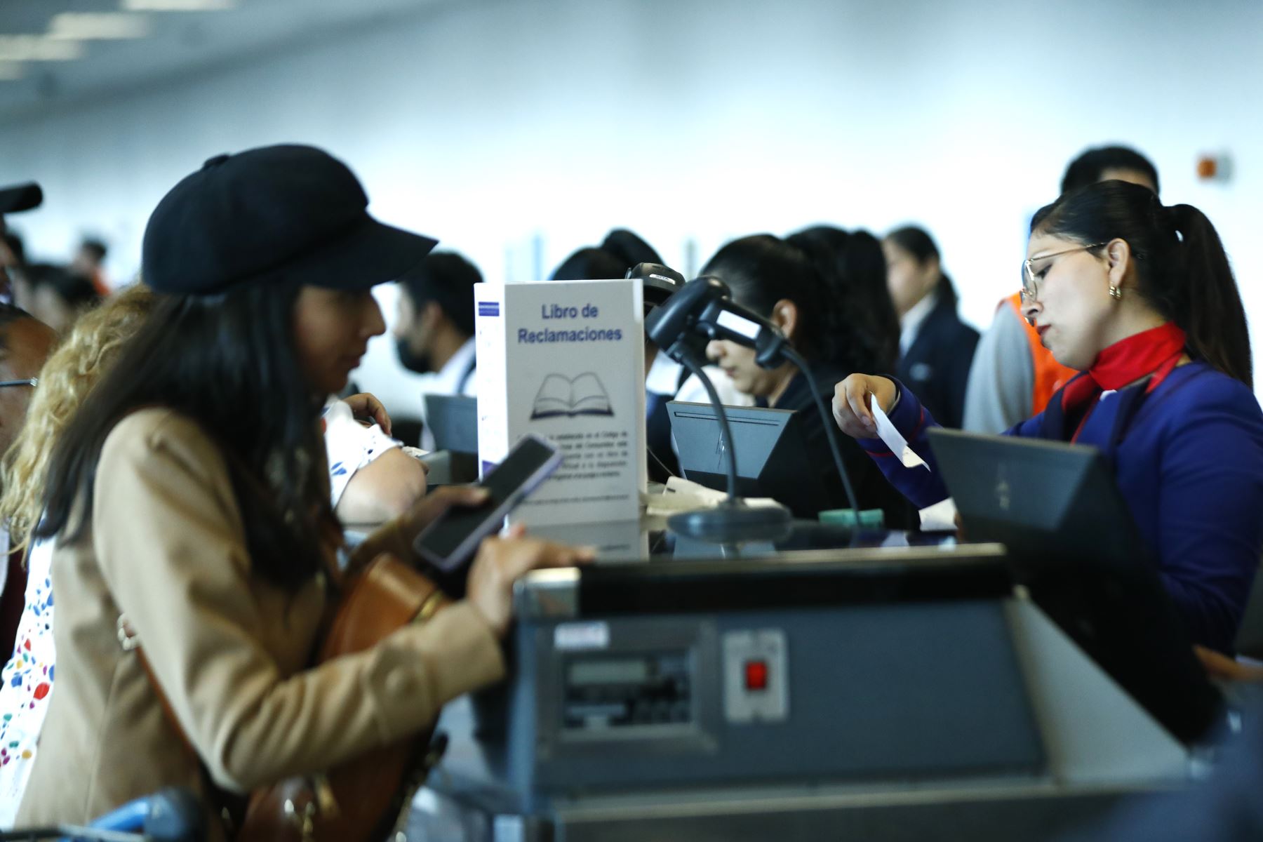 Usuarios podrán transferir o ceder sus pasajes aéreos sin costo