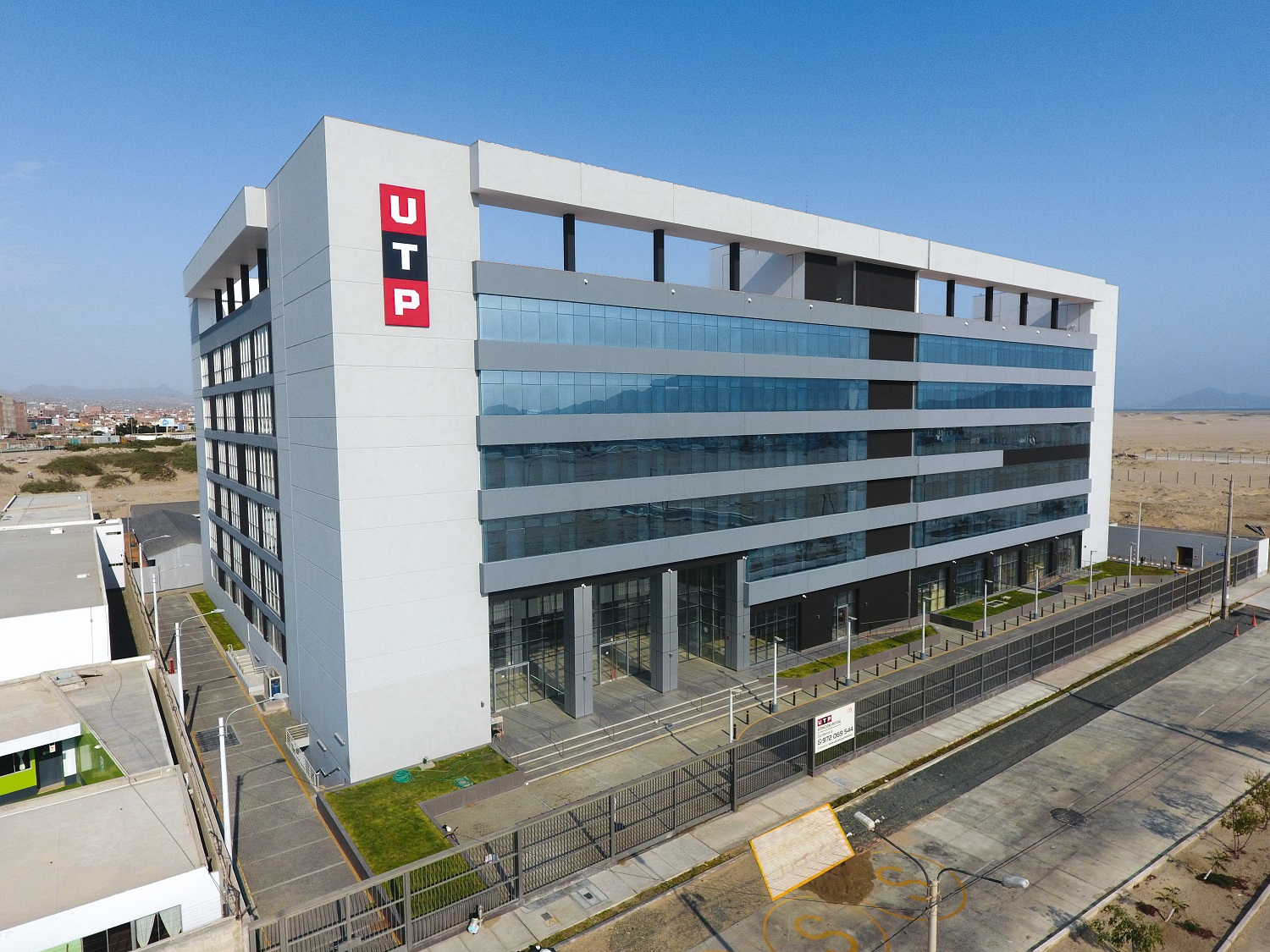 UTP firma convenio con Purdue University de Estados Unidos para ofrecer becas a estudiantes