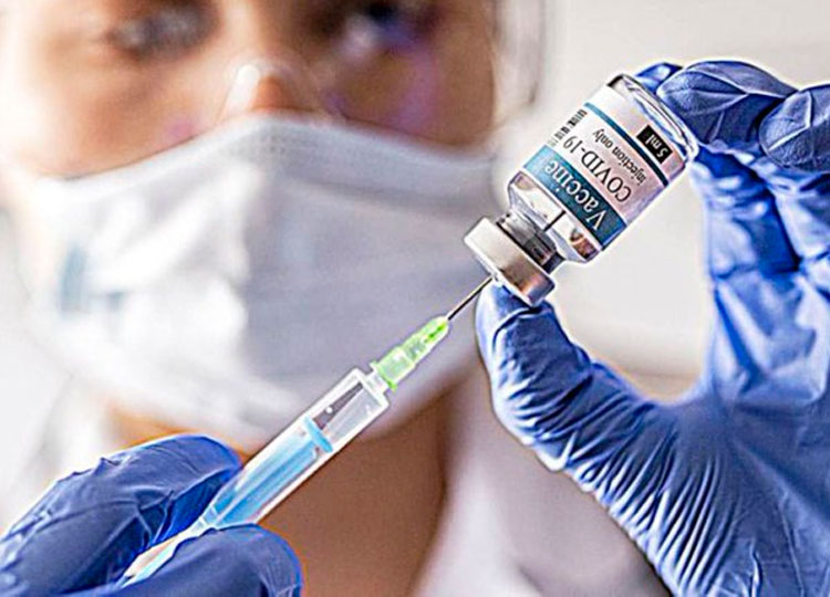 Minsa asegura que compra de vacuna de Sinopharm avanza según lo planeado