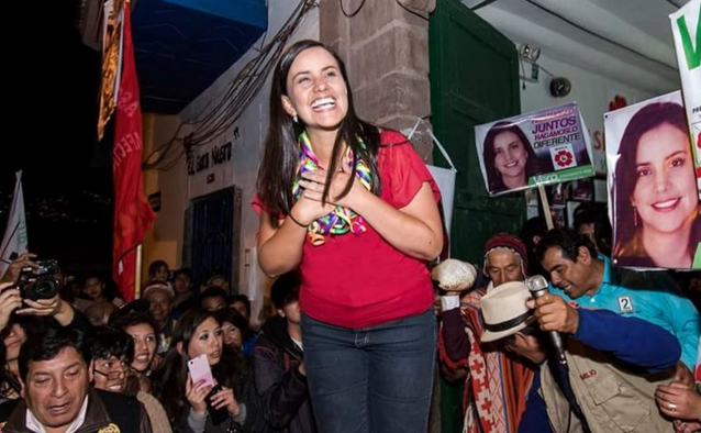 Mendoza dice que sigue en campaña y dando propuestas pese a “guerra sucia”