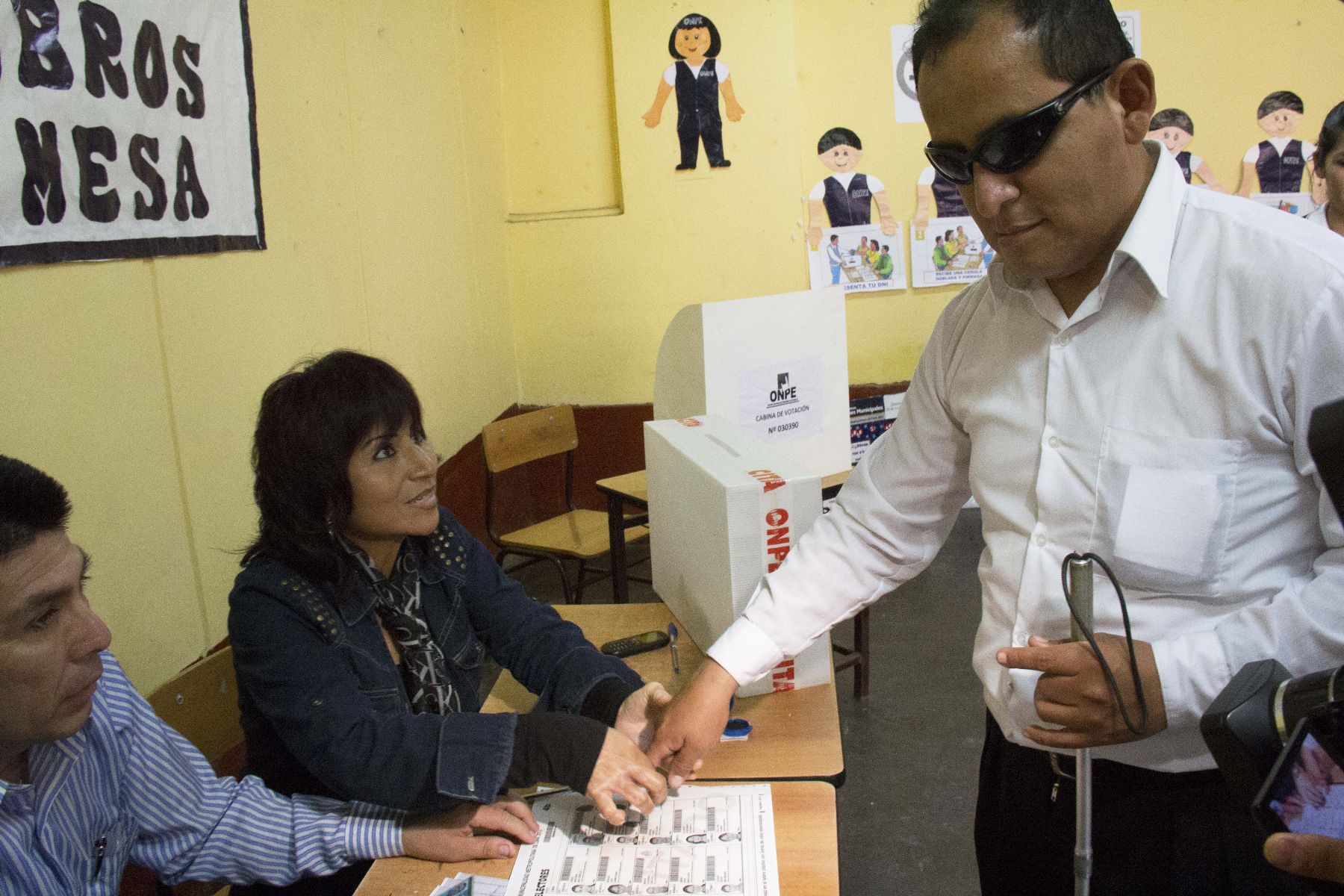 Distribuirán más de 12 mil plantillas Braille para electores con discapacidad visual