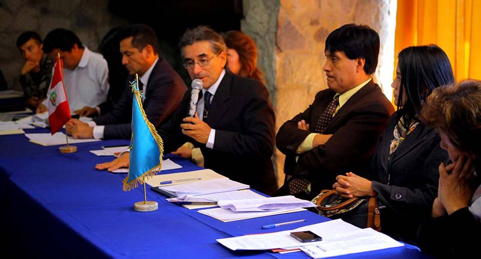 Waldo Ríos alega que mayoría de consejeros acudieron a su juramentación