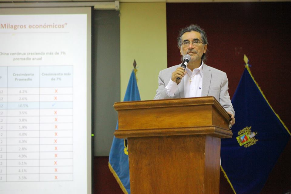 Waldo Ríos agradece el apoyo de ex ministro Carranza para reactivar economía de Ancash