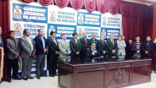 Waldo Ríos presentó a su equipo de trabajo seleccionado por "una comisión secreta”