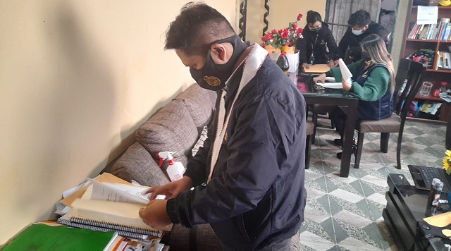 Áncash: allanan vivienda de gobernador, un exfuncionario y tres personas de su entorno por coima