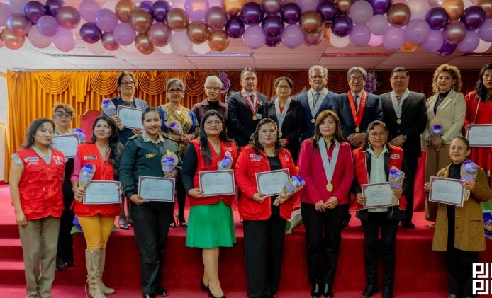 SNEJ Áncash reconoció a personajes que luchan por la igualdad de derechos de las mujeres