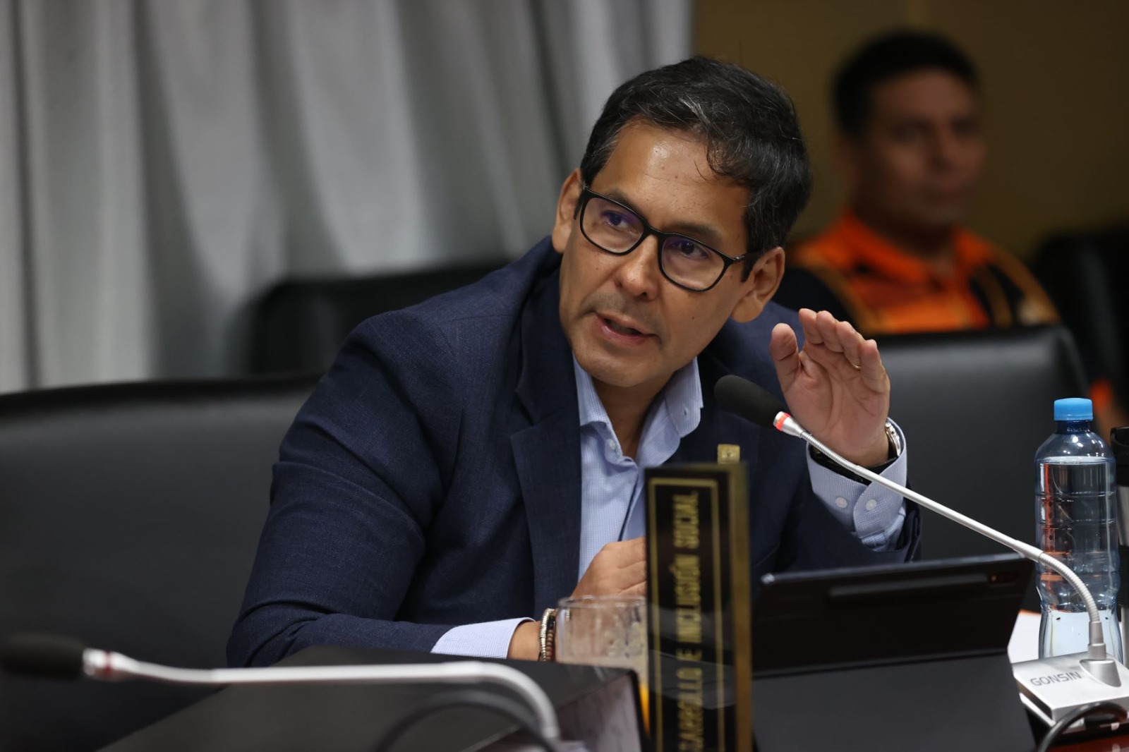 Ministro Demartini: La única manera de revertir la pobreza es generando más empleo