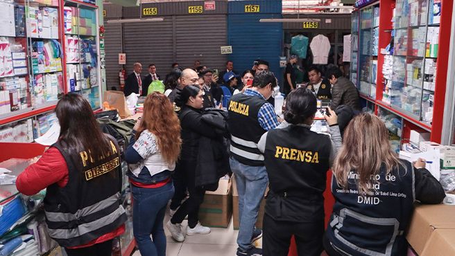 Incautan Fentanilo y otros medicamentos controlados que se vendían sin receta médica en galerías